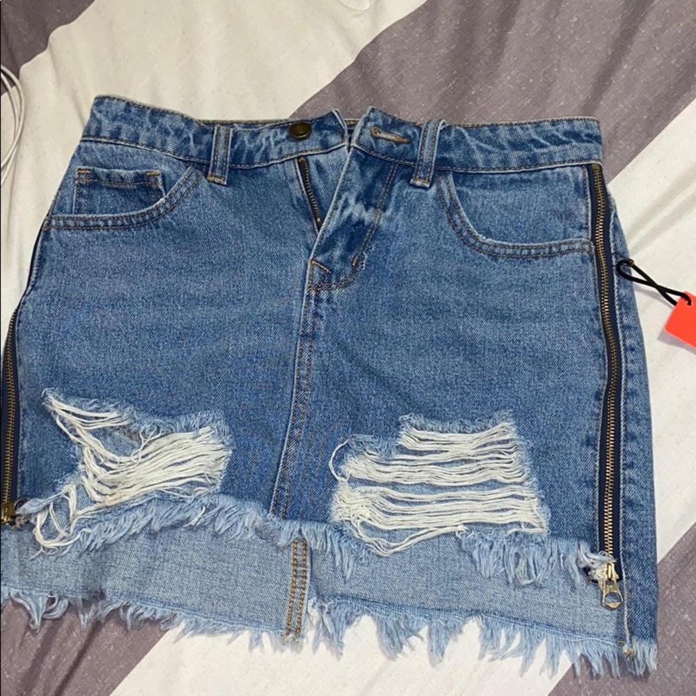 Ripped skirt